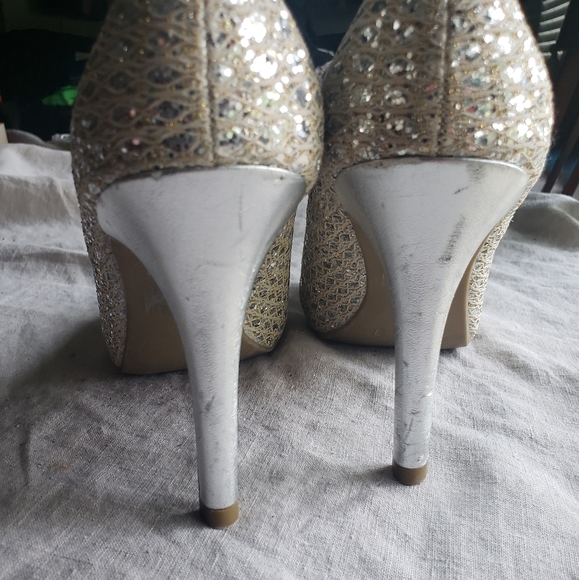 Coach Dress Heels Size 7 - Picture 3 of 4